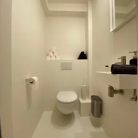 Oskar Luxe Op Zeedijk Met Zeezicht *