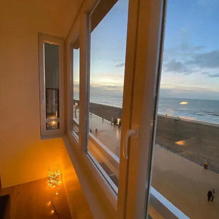 Oskar Luxe Op Zeedijk Met Zeezicht Διαμέρισμα